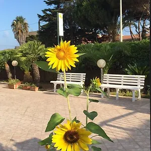 Fiori Gialli Caucana Отель типа 